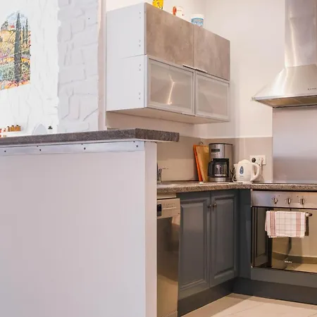 Appartement Regina's - 2 Terraces, Pool And Private Parking *