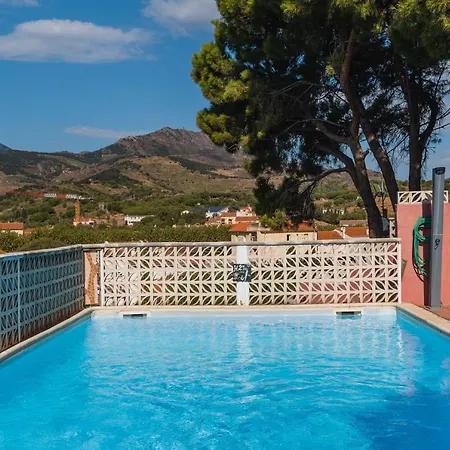Regina's - 2 Terraces, Pool And Private Parking